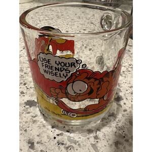 Vintage 1978 Garfield & Odie Use Your Friends Wisely Clear Glass Mug McDonald's